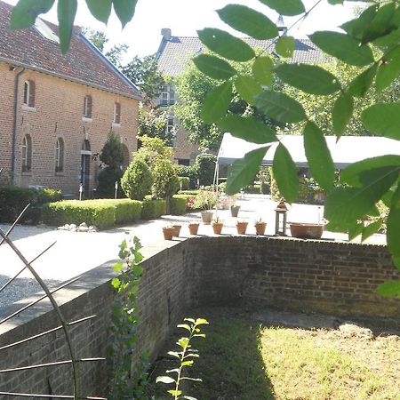 Chateau Holtum Hotel Born ภายนอก รูปภาพ