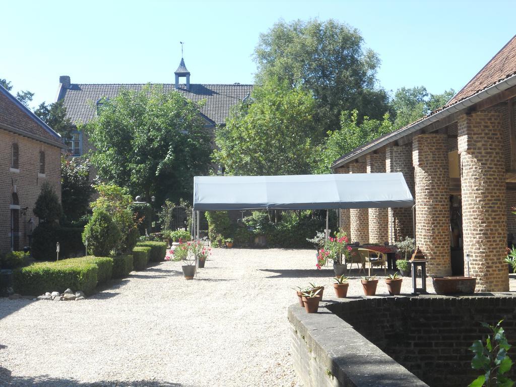 Chateau Holtum Hotel Born ภายนอก รูปภาพ