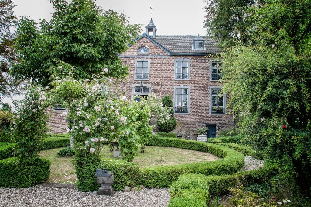 Chateau Holtum Hotel Born ภายนอก รูปภาพ
