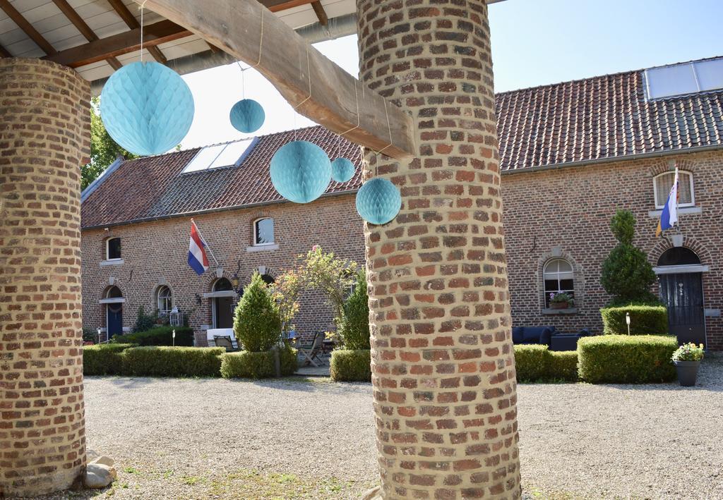 Chateau Holtum Hotel Born ภายนอก รูปภาพ